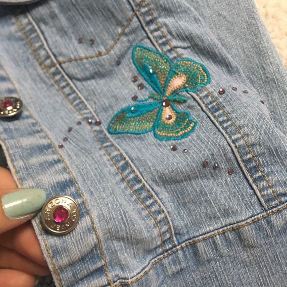 Girls Jean Jacket with Butterflies - Picture 3 of 5